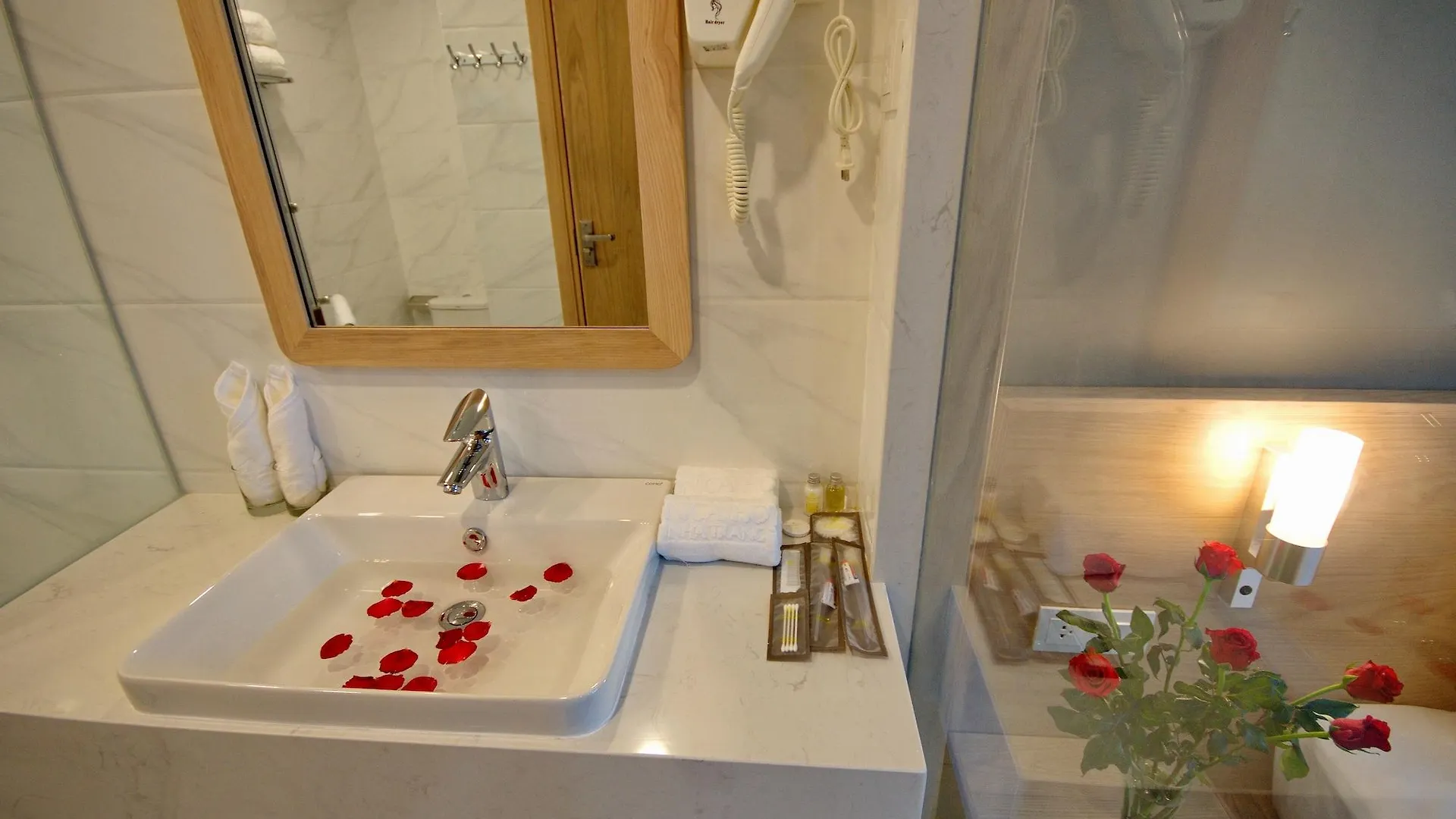 Gibson Hotel Nha Trang