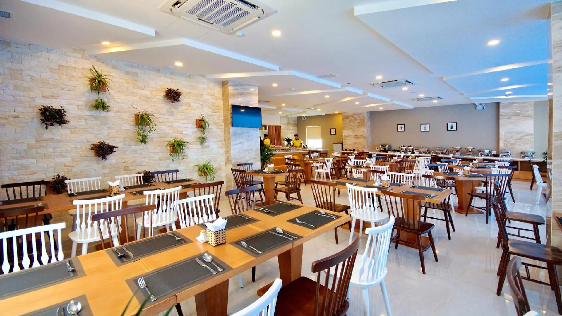 ****  Gibson Hotel Nha Trang Vietnam