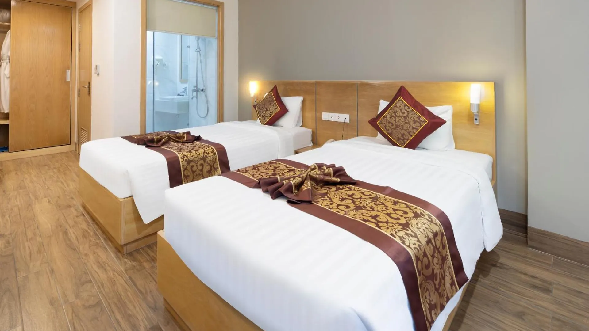 Gibson Hotel Nha Trang