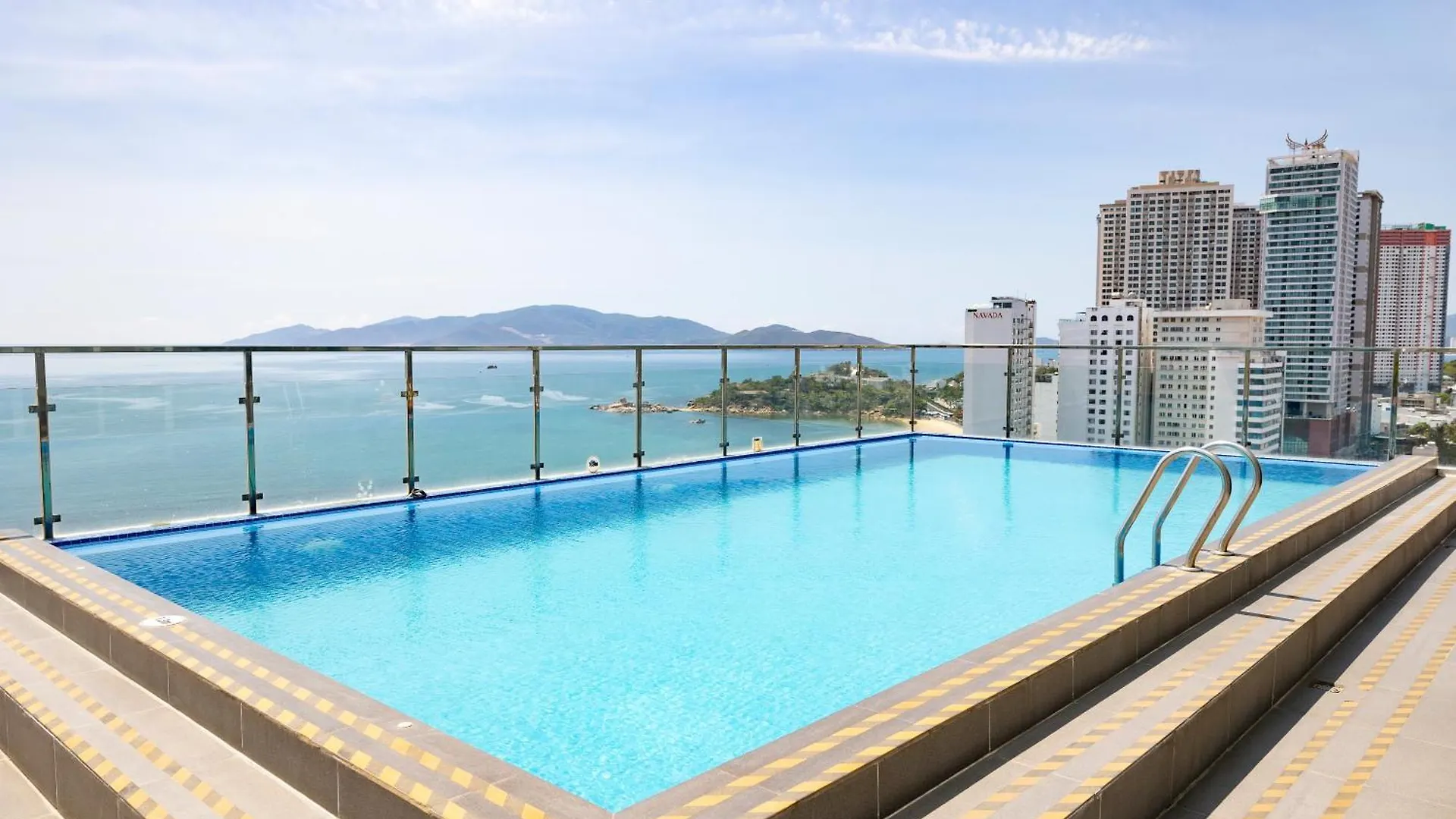 Gibson Hotel Nha Trang