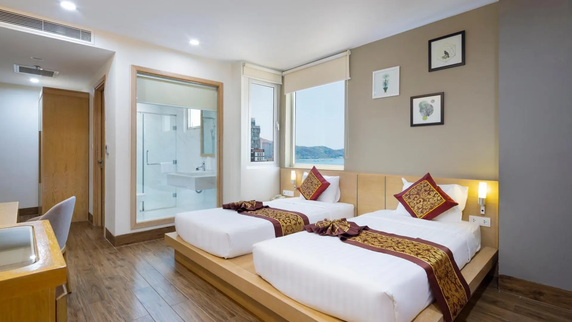 Gibson Hotel Nha Trang