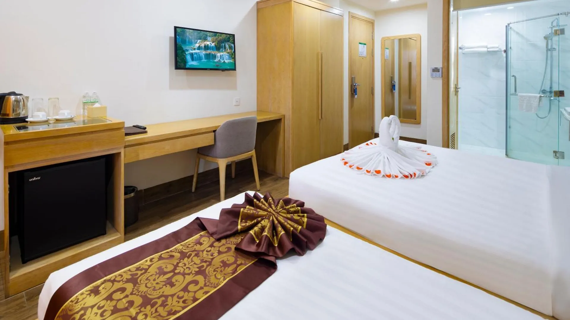 Gibson Hotel Nha Trang 4*,  Vietnam